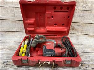 Milwaukee SDS Max Demolition Hammer w Hard Case Extra Bits